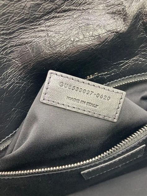 fake ysl tag